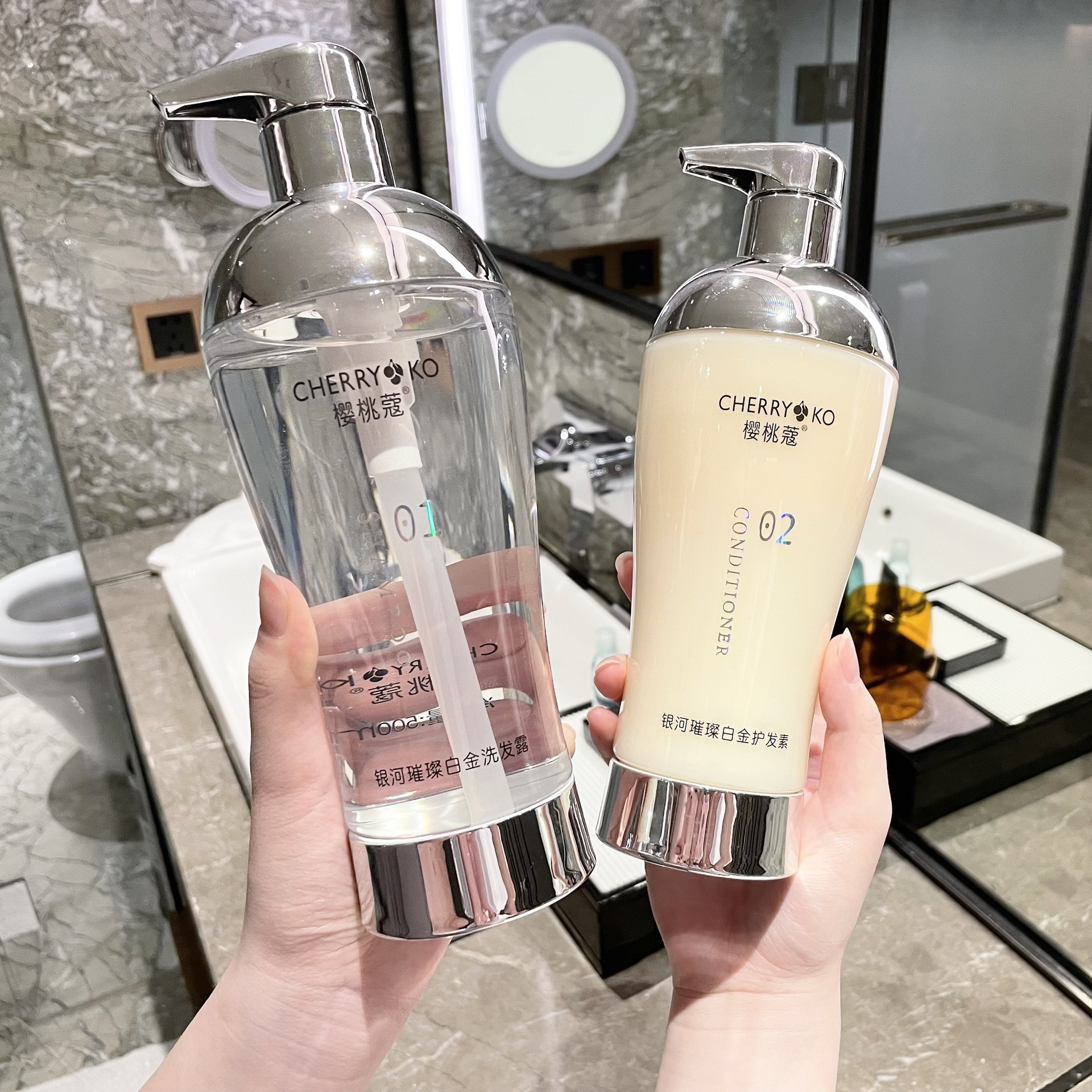 Glimmering Galaxy Shower Gel P - Perfume Fragrance Shampoo のレビューと価格
