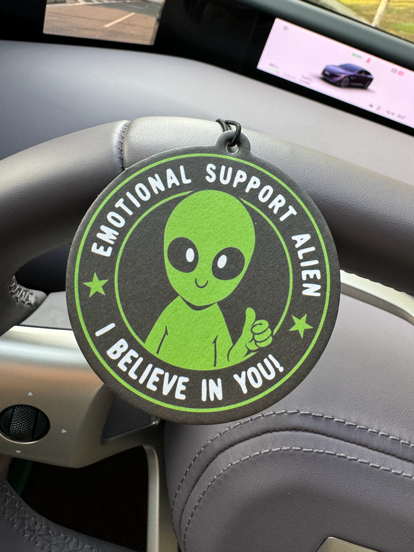 Emotional Support Alien Alien  - Perfume Fragrance Types のレビューと価格
