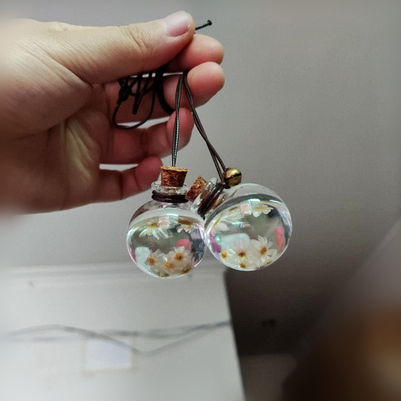 Car Perfume Interior Pendant F - Perfume Fragrance For Girls のレビューと価格