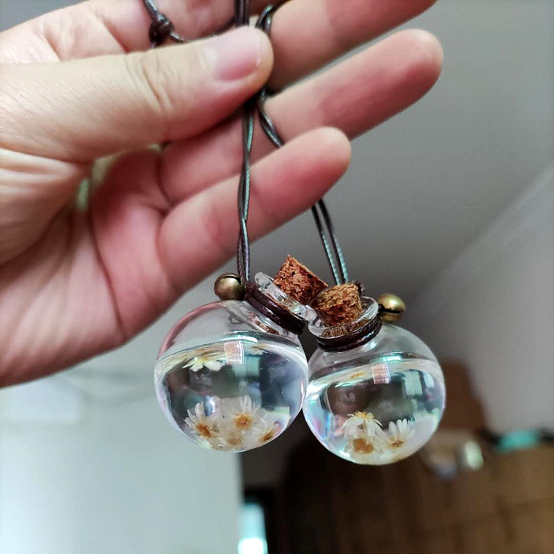 Car Perfume Interior Pendant F - Perfume Fragrance For Girls のレビューと価格